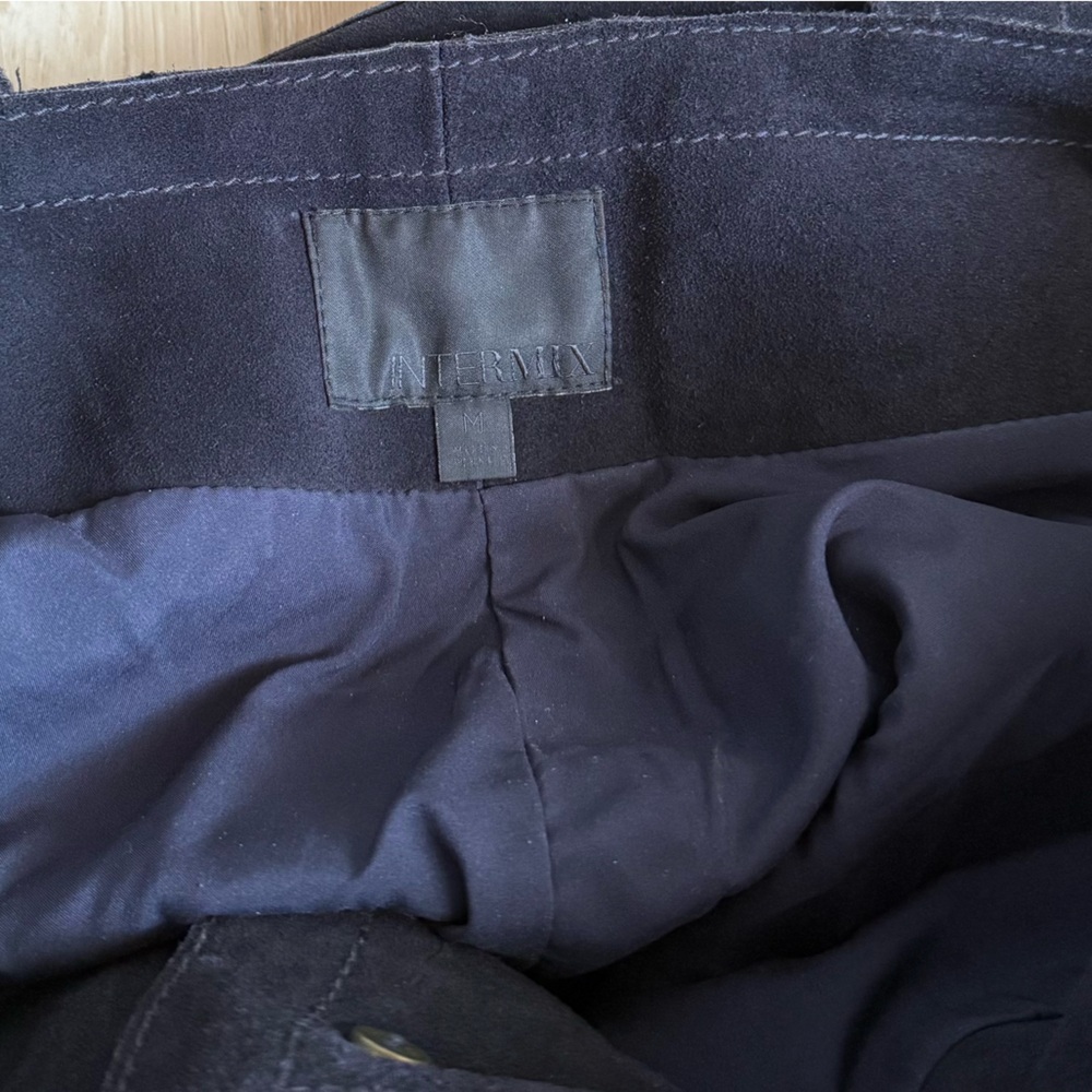 Intermix Ava Military genuine suede belted mini skirt navy blue size medium - Picture 3 of 6
